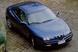 ALFA ROMEO GTV 3.0L V6 5MT FWD (220 HP)