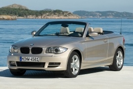 BMW 1 Series Cabriolet (E88) 118i 6AT RWD (143 HP)