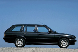 BMW 3 Series Touring (E30) 320i 5MT (129 HP)