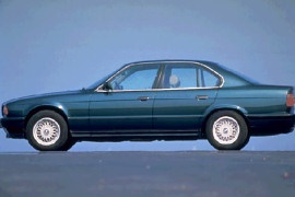 BMW 5 Series (E34) 525ix 5MT (192 HP)