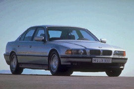 BMW 7 Series (E38) 730i 5MT RWD (218 HP)