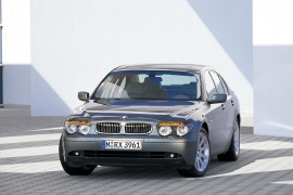 BMW 7 Series (E65/E66) 745i 6AT (333 HP)