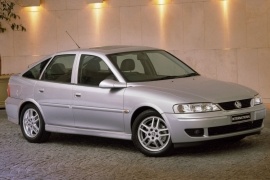 HOLDEN Vectra Liftback 1995 - 2002