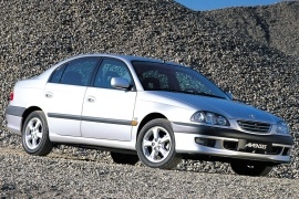 TOYOTA Avensis 1.8L 4AT FWD (110 HP)