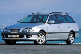 TOYOTA Avensis Wagon 2.0L 4AT FWD (128 HP)
