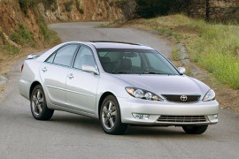 TOYOTA Camry 2.4L VVT-i 4AT FWD (152 HP)