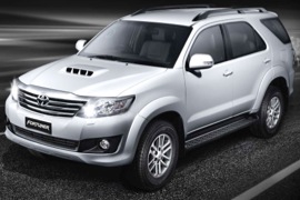 TOYOTA Fortuner 3.0d 2WD 5MT (171 HP)