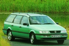 VOLKSWAGEN Passat Variant 1993 - 1997