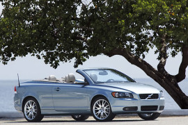 VOLVO C70 D5 6AT FWD (180 HP)