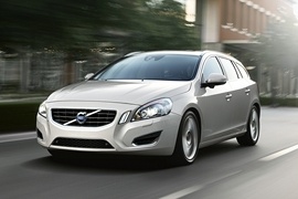 VOLVO V60 2.4L D5 FWD 6AT (205 HP)