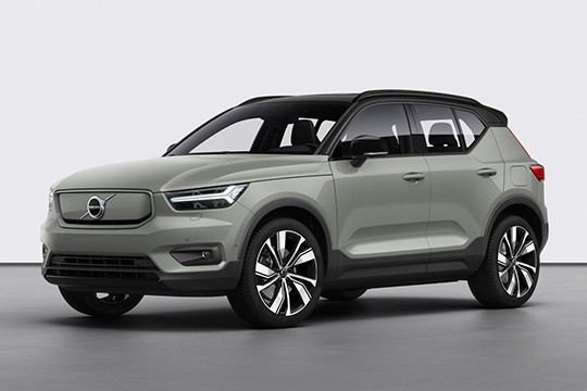 VOLVO XC40 Recharge 78 KWh (408 HP)